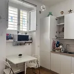 Апартаменти La Finestra Di Gio Барі